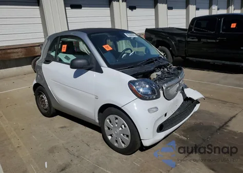2016 Smart Fortwo z USA, uszkodzony, nr VIN WMEFJ5DA5GK127995